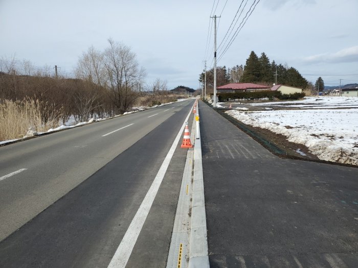 市道渋民好摩線歩道新設工事