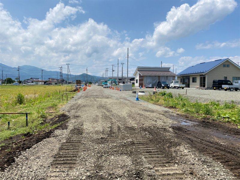 都市計画道路津志田下飯岡線外道路築造工事